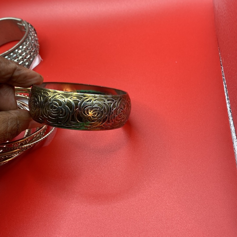 Assorted Bangles - Picture 4 of 7